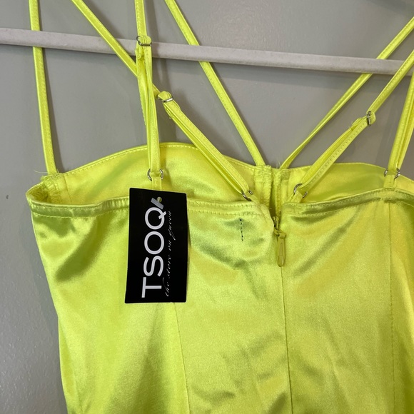 Neon yellow dress NWT - Picture 5 of 6